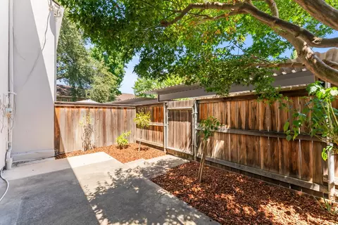 4006 Knoll Top Ct, Carmichael, CA 95608 photo 43