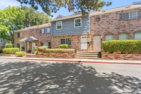 4006 Knoll Top Ct, Carmichael, CA 95608 photo 2