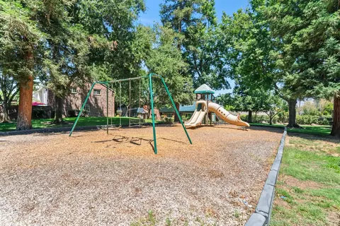 4006 Knoll Top Ct, Carmichael, CA 95608 photo 54