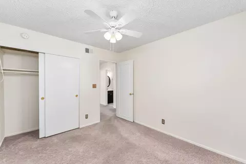 4006 Knoll Top Ct, Carmichael, CA 95608 photo 31