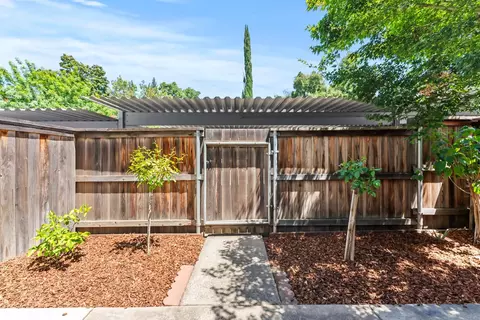 4006 Knoll Top Ct, Carmichael, CA 95608 photo 46