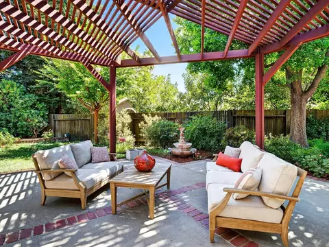 704 Kestrel Pl, Davis, CA 95616 photo 35