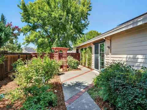 704 Kestrel Pl, Davis, CA 95616 photo 39