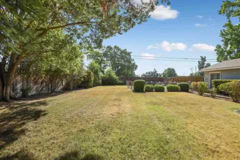 13495 E Live Oak Rd, Lodi, CA 95240 photo 12