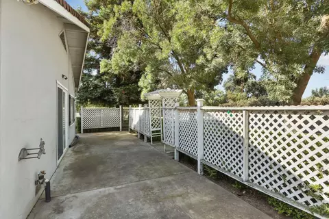 13495 E Live Oak Rd, Lodi, CA 95240 photo 13