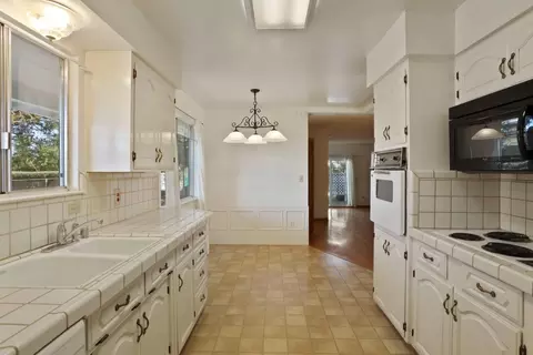 13495 E Live Oak Rd, Lodi, CA 95240 photo 20
