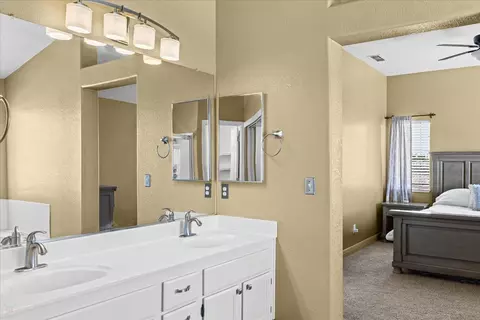 259 Otis Dr, Ripon, CA 95366 photo 7