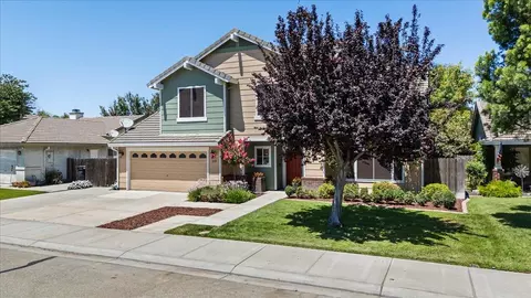259 Otis Dr, Ripon, CA 95366 photo 2