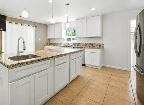 6147 Orsi Cir, Carmichael, CA 95608 photo 2