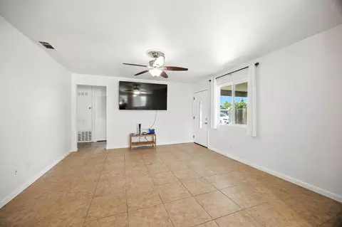 6147 Orsi Cir, Carmichael, CA 95608 photo 5