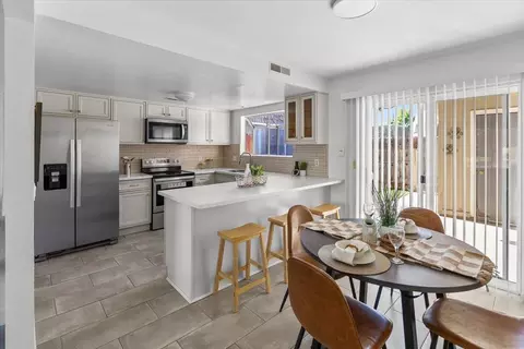 Kitchen - 1974 Shadowbrook Dr, Merced, CA 95348 photo 1 of 4