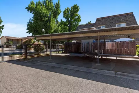 Exterior - 1974 Shadowbrook Dr, Merced, CA 95348 photo 4 of 4