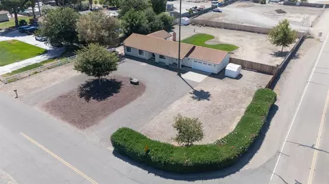 4460 W Pine Haven Dr, Tracy, CA 95304 photo 1