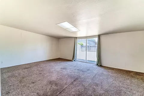 Living - 1883 14th St, Olivehurst, CA 95961 photo 3 of 4