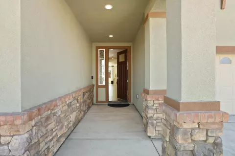 332 Franklin Ln, Ripon, CA 95366 photo 9
