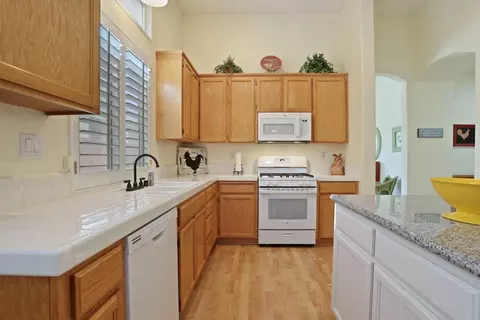 2579 Gaines Ct, Tracy, CA 95377 photo 12