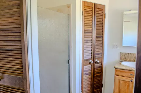 2482 E Collier Rd, Acampo, CA 95220 photo 19