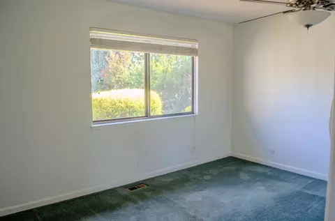 2482 E Collier Rd, Acampo, CA 95220 photo 16
