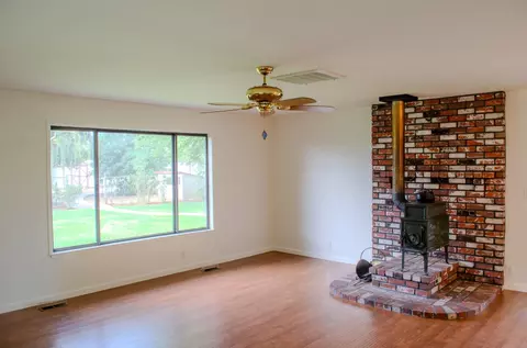 2482 E Collier Rd, Acampo, CA 95220 photo 8