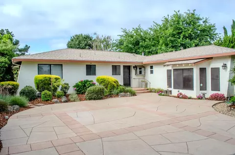 2482 E Collier Rd, Acampo, CA 95220 photo 1