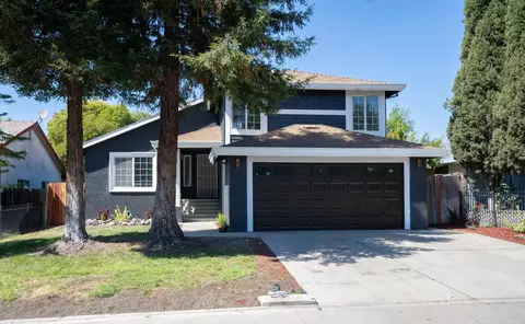 3937 Running Bear Way, Antelope, CA 95843 photo 3