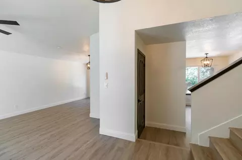 3937 Running Bear Way, Antelope, CA 95843 photo 7