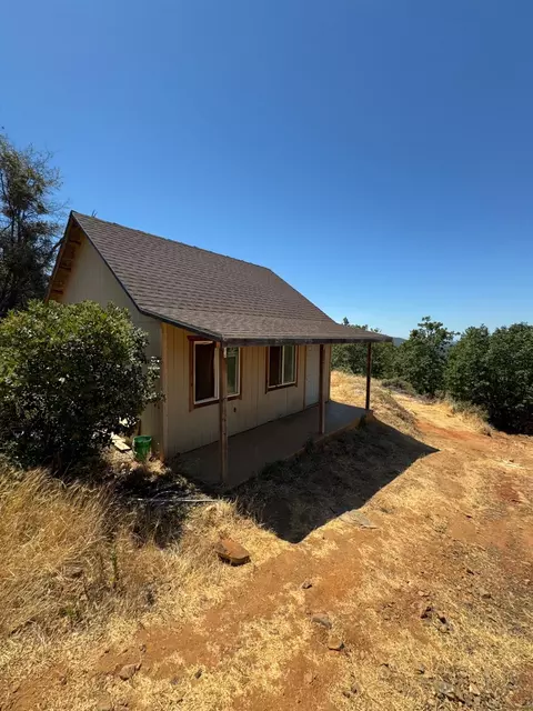 15054 Jayhawk Ct, Dobbins, CA 95935