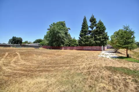 Exterior - 11384 Colony Rd, Wilton, CA 95693 photo 15 of 20