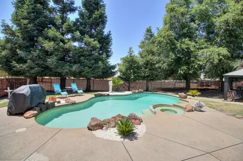 Exterior - 11384 Colony Rd, Wilton, CA 95693 photo 7 of 20