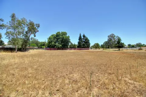 Exterior - 11384 Colony Rd, Wilton, CA 95693 photo 12 of 20