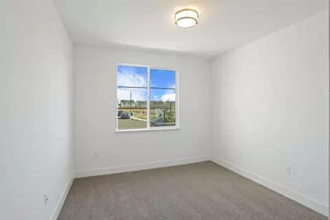 3274 Leo David St, Manteca, CA 95337 photo 25