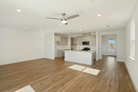 3274 Leo David St, Manteca, CA 95337 photo 11
