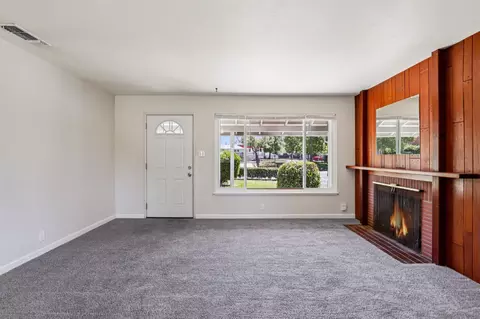 Living - 5437 Robertson Ave, Carmichael, CA 95608 photo 4 of 8