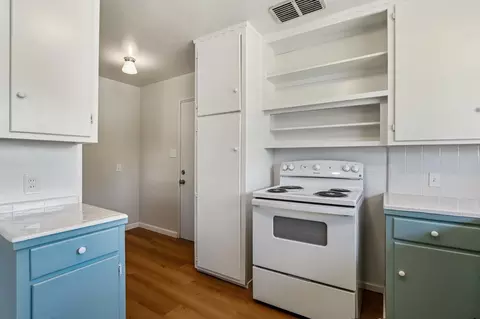 Kitchen - 5437 Robertson Ave, Carmichael, CA 95608 photo 2 of 3