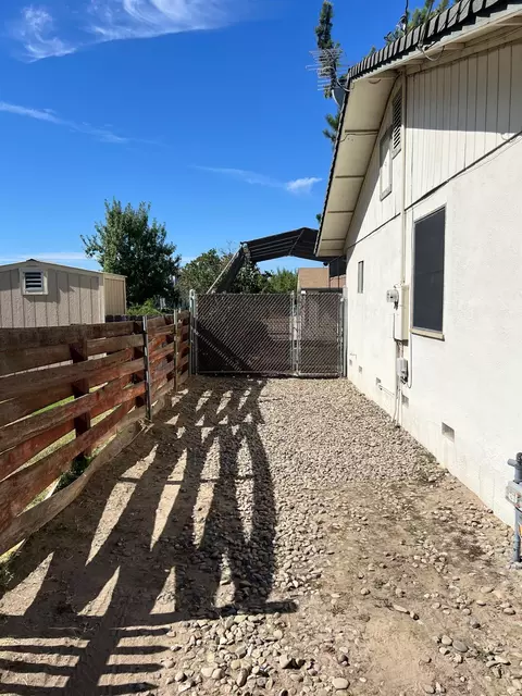 Exterior - 5601 Northland Rd, Manteca, CA 95336 photo 5 of 20