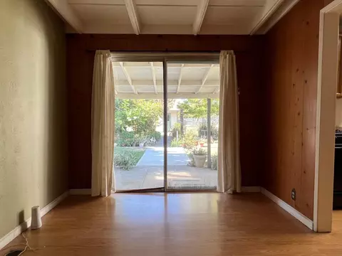 Living - 5601 Northland Rd, Manteca, CA 95336 photo 2 of 5