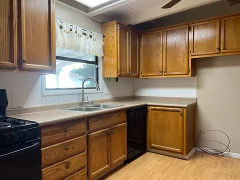 Kitchen - 5601 Northland Rd, Manteca, CA 95336 photo 2 of 3