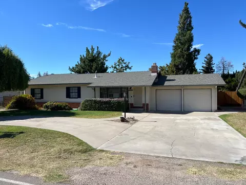 Exterior - 5601 Northland Rd, Manteca, CA 95336 photo 2 of 20