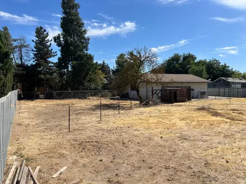 Exterior - 5601 Northland Rd, Manteca, CA 95336 photo 15 of 20