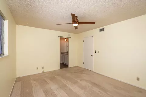 3987 Oak Villa Cir, Carmichael, CA 95608 photo 35