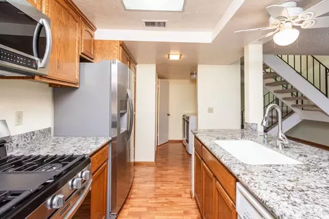 3987 Oak Villa Cir, Carmichael, CA 95608 photo 19