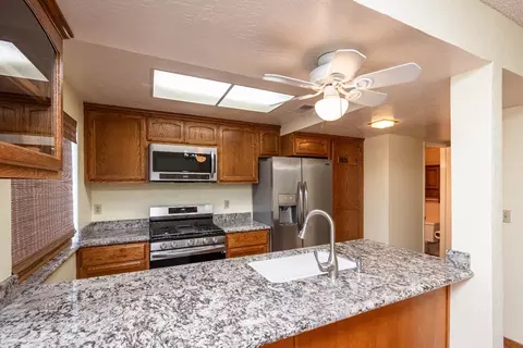 3987 Oak Villa Cir, Carmichael, CA 95608 photo 14