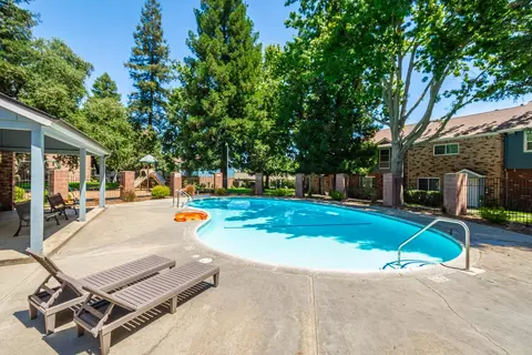 3987 Oak Villa Cir, Carmichael, CA 95608 photo 49