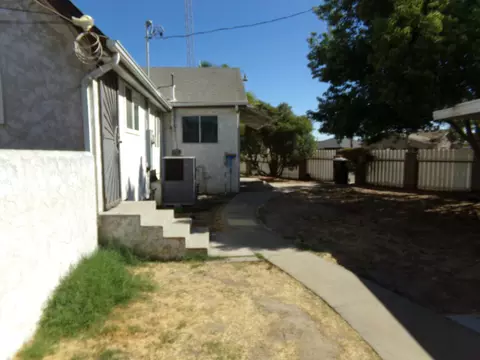 617 N Stockton Ave, Ripon, CA 95366 photo 21