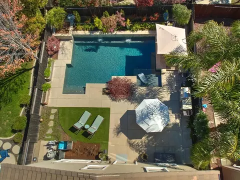 324 Alsace Ct, Roseville, CA 95747