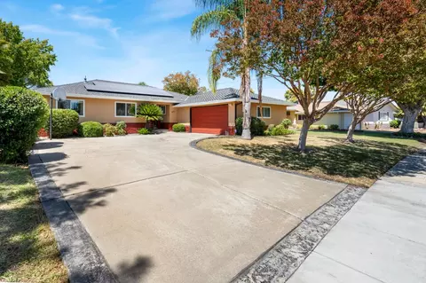 5031 Pomegranate Ave, Sacramento, CA 95823