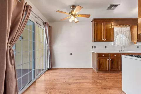 217 E 21st St, Tracy, CA 95376 photo 16