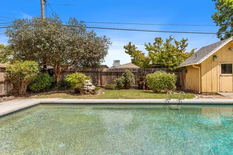 217 E 21st St, Tracy, CA 95376 photo 23