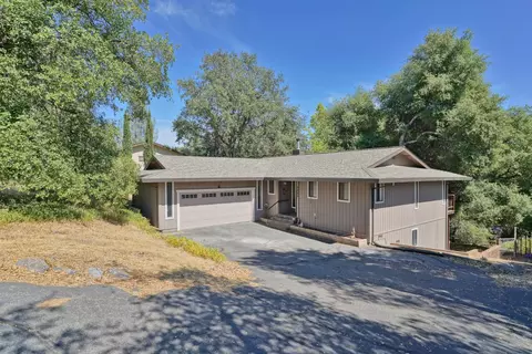 2655 Mona Dr, Placerville, CA 95667