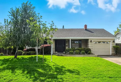 3320 Saint Mathews Dr, Sacramento, CA 95821